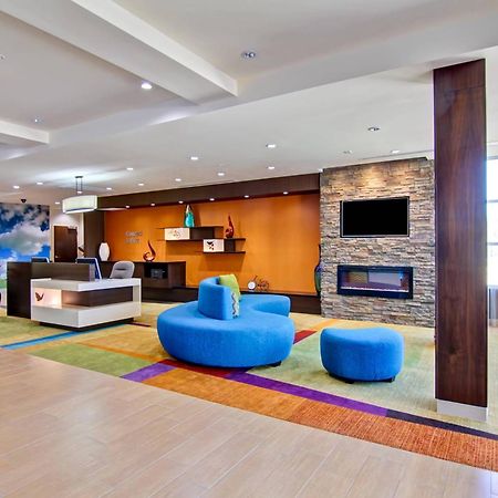 Fairfield Inn & Suites By Marriott Kamloops Exterior photo